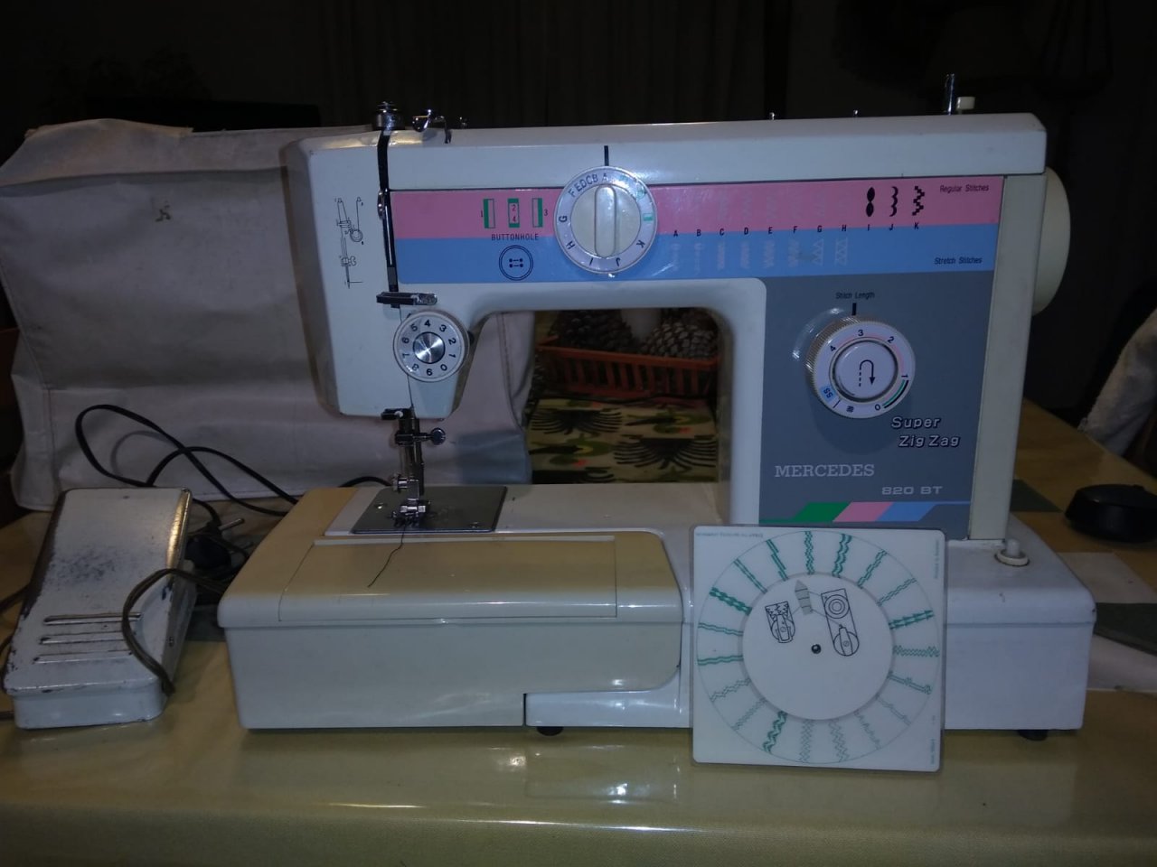Máquina de coser Mercedes Usada en Tandil - Región 20